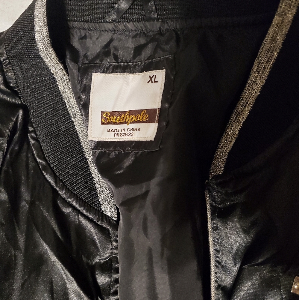 Jacket - Picture 3 of 4